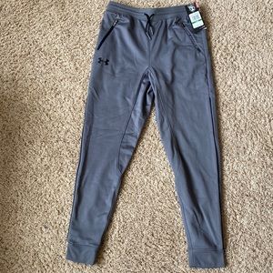 NWT Boys Under Armour Athletic Pants